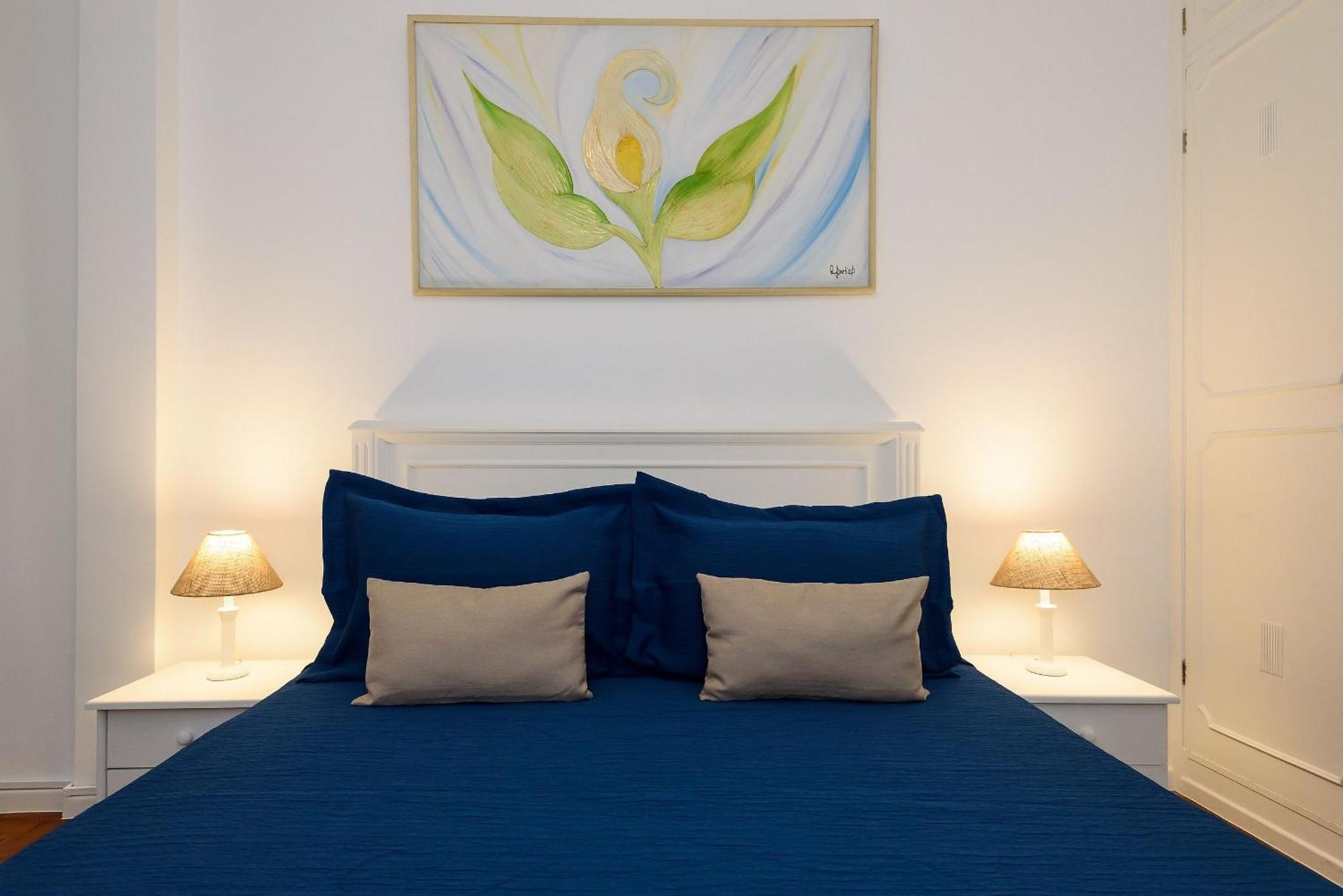 2 Quartos Em Copacabana Com Garagem | Bc 473/704 Apartment *