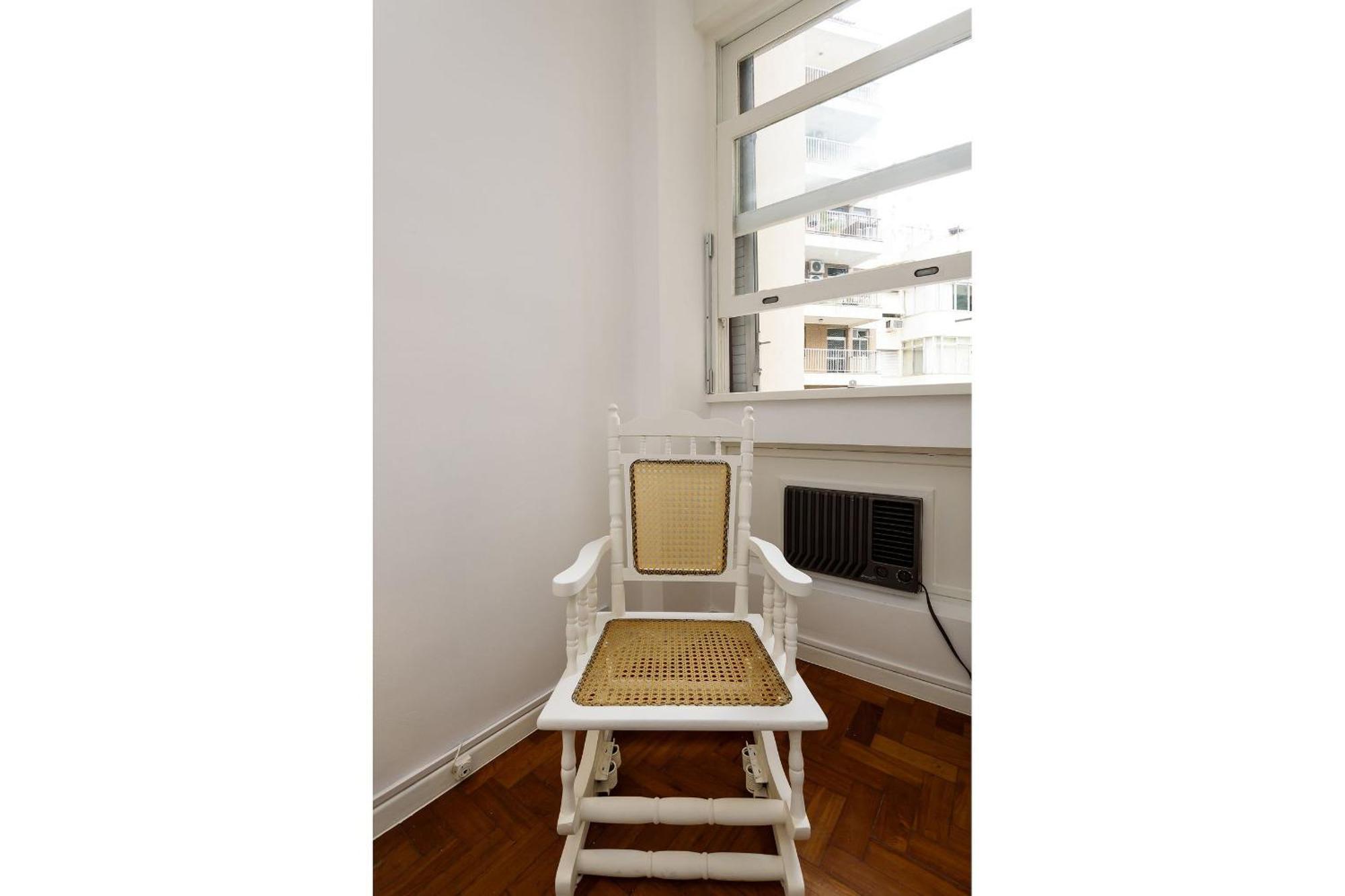 公寓 2 Quartos Em Copacabana Com Garagem | Bc 473/704 *