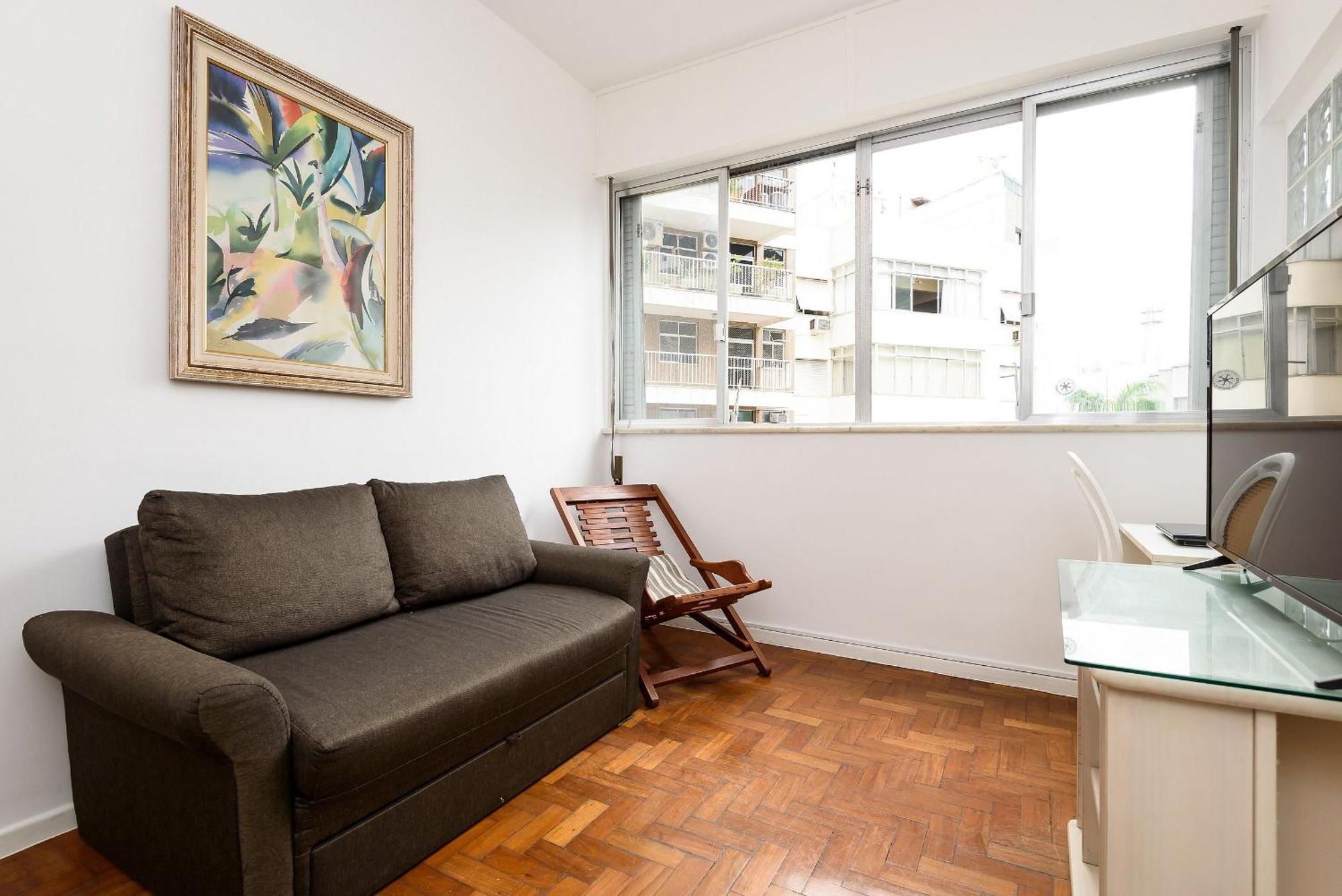 2 Quartos Em Copacabana Com Garagem | Bc 473/704 公寓